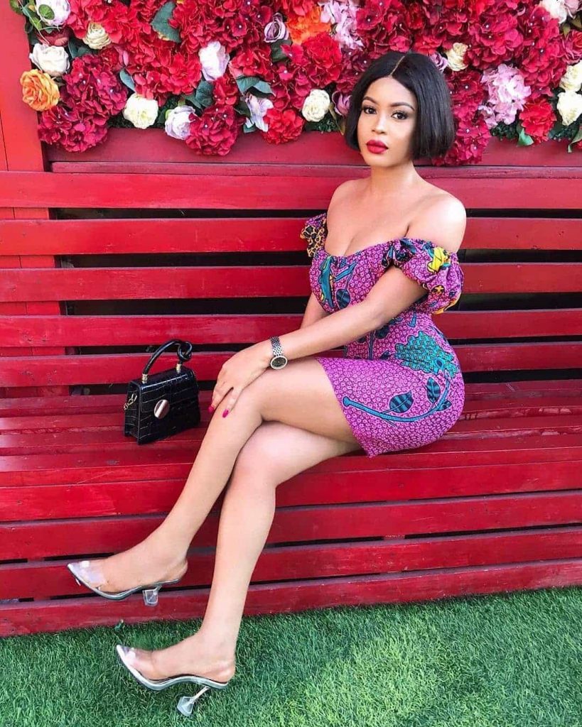 20 PICTURES - Trending Ankara Styles For Ladies - African Designs