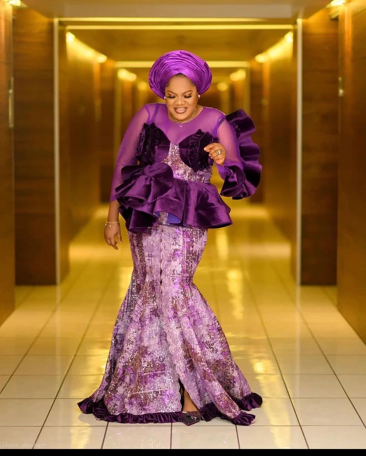 62 Customized Gowns, Skirt And Blouse Combination Styles, And jumpsuits Ladies Can Rock This Easter (45)