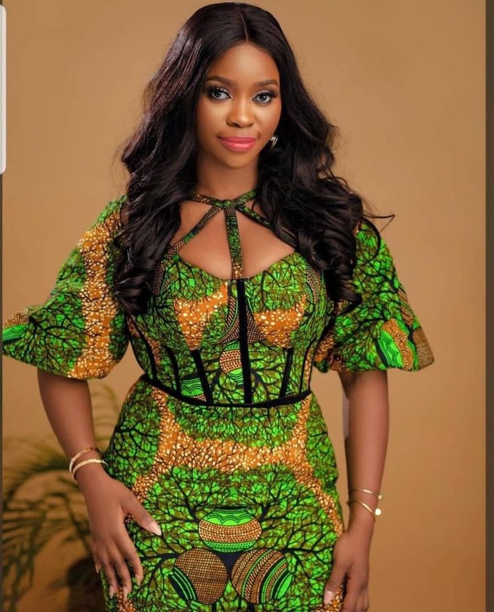 Adorable Ankara Short Gown Styles For Stylish And Classy Looks (3)