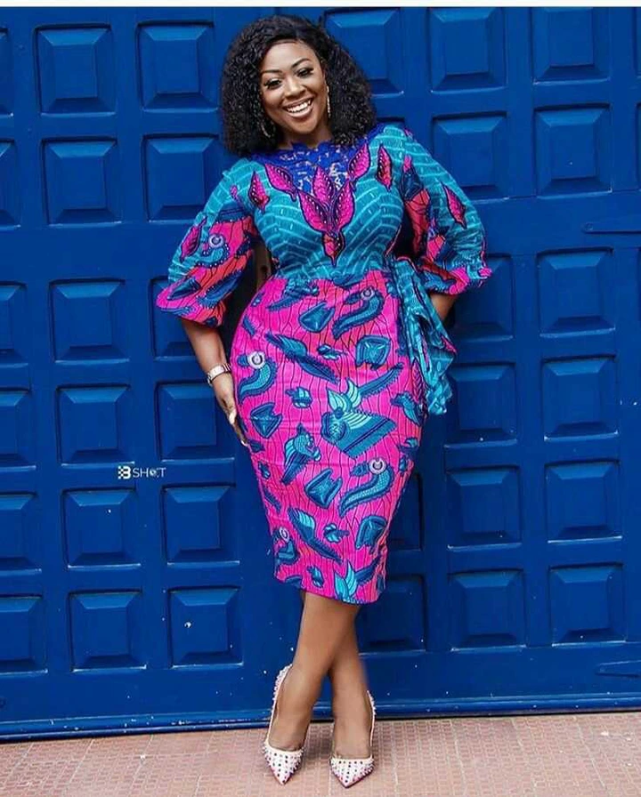 Adorable Ankara Short Gown Styles For Stylish And Classy Looks (5)
