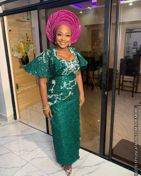 45+ Matured Ways To Style Your Lemon, Sea, and Emerald Green Lace Fabric For Owambe Parties (7)