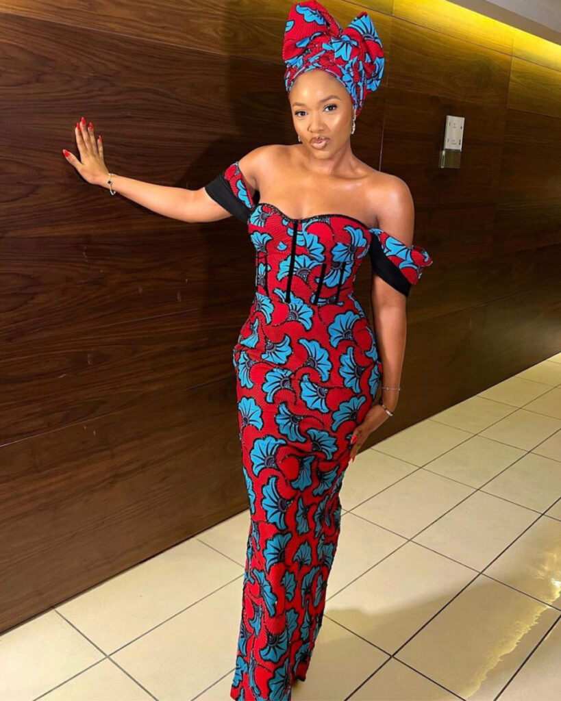 Beautiful Ankara Long Gowns Styles For All Occasions (2)