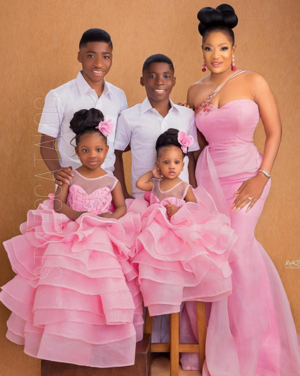 Beautiful Style Ideas For Lovely Families Who Slay Together (20)
