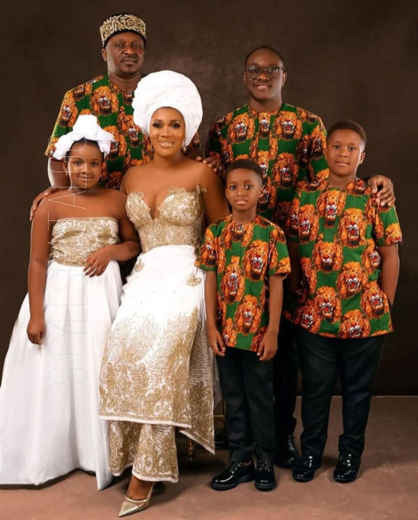 Beautiful Style Ideas For Lovely Families Who Slay Together (5)