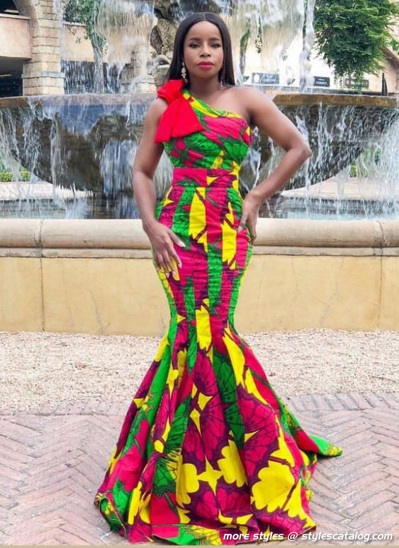 Ankara Long Gown Styles for Fashionable Women (22)