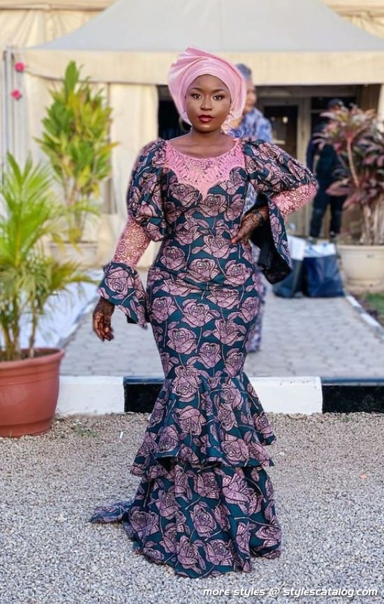 Ankara Long Gown Styles for Fashionable Women (24)