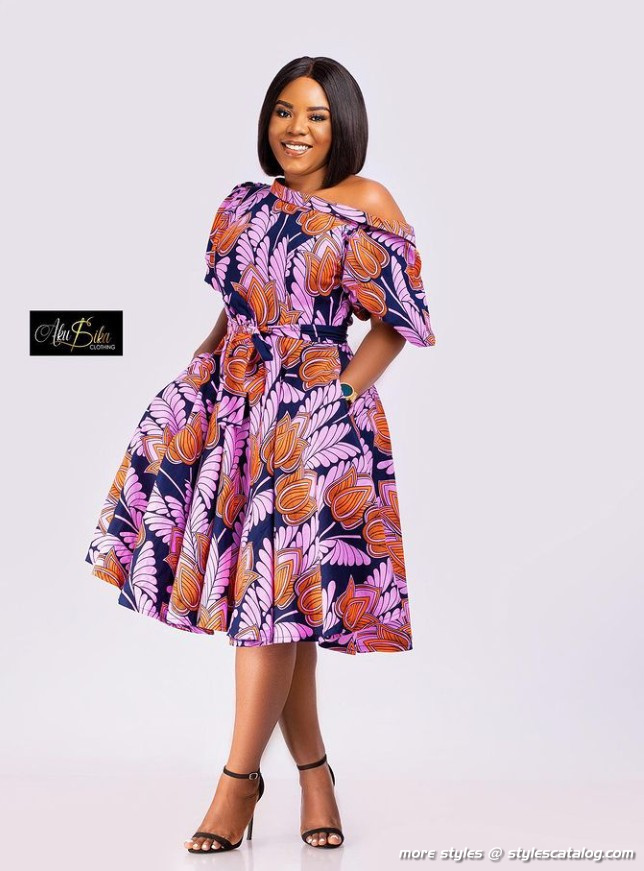The Most Fashionable Ankara Short Gown Styles for Ladies (17)