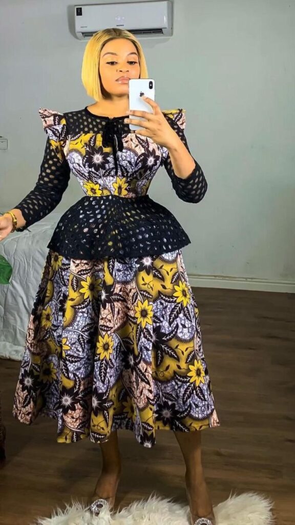 Ankara Gowns For Chic Corporate Ladies (6)