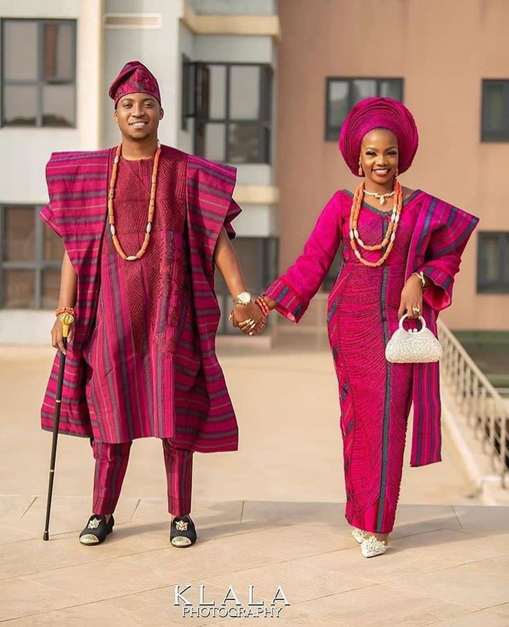 Traditional Wedding Attire for Couples to Look Gorgeous