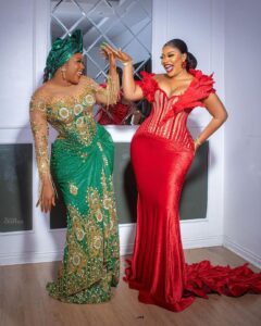 Stunning Aso-Ebi Styles for Nigerian Weddings