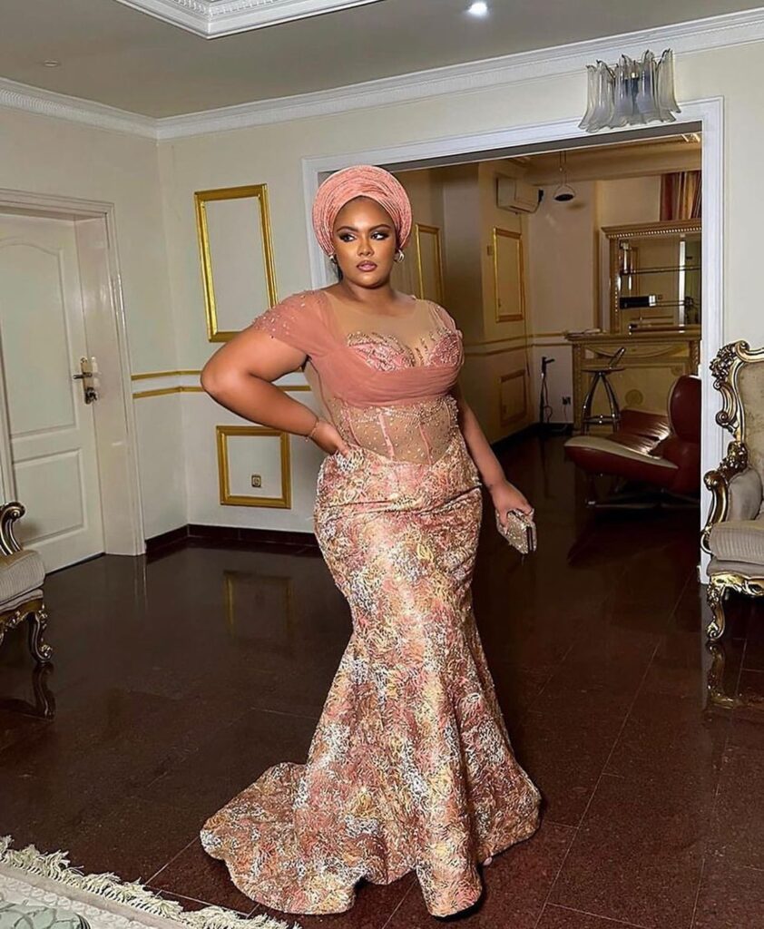 Top 15 Aso-Ebi Styles That Will Make You Stand Out