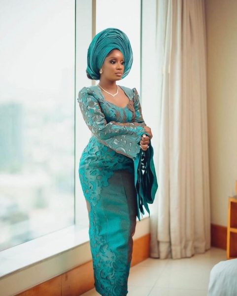 Aso oke Owanbe gown