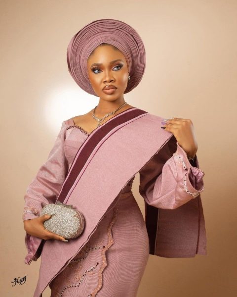 Aso oke Owanbe gown