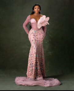 Fashion Gowns For Ladies (11)