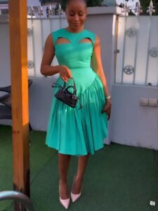 Nigerian Crepe Gown Styles (4)