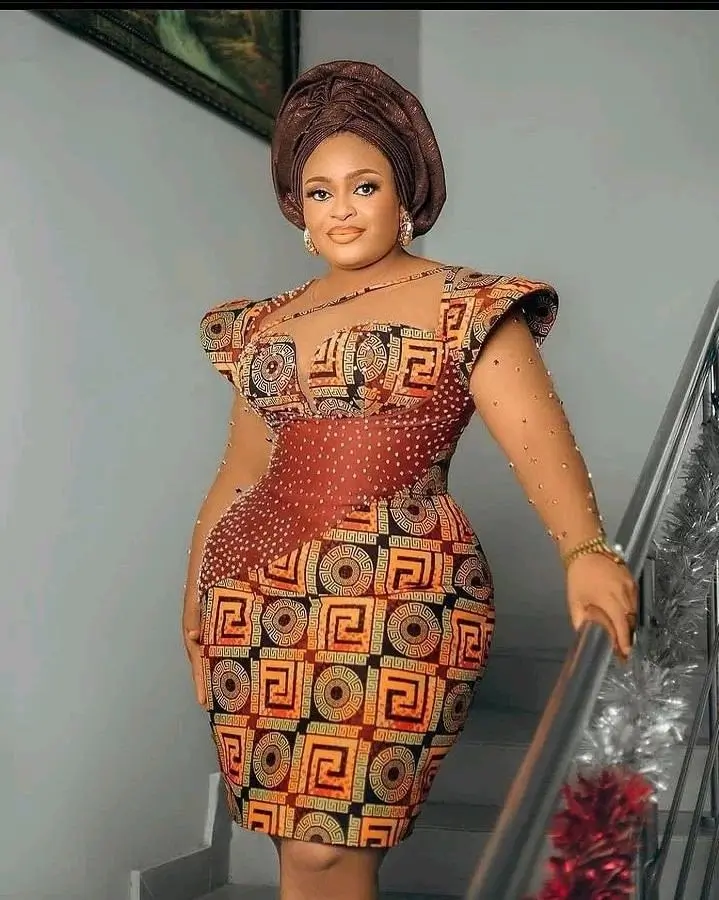 Ankara Styles Fashion Designers Can Recreate For Their Customers 8