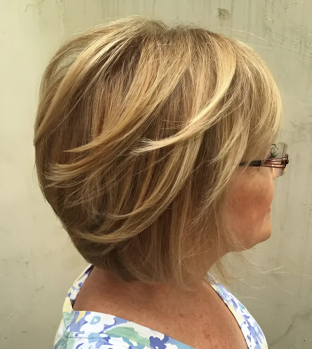 Medium Bob With Layers