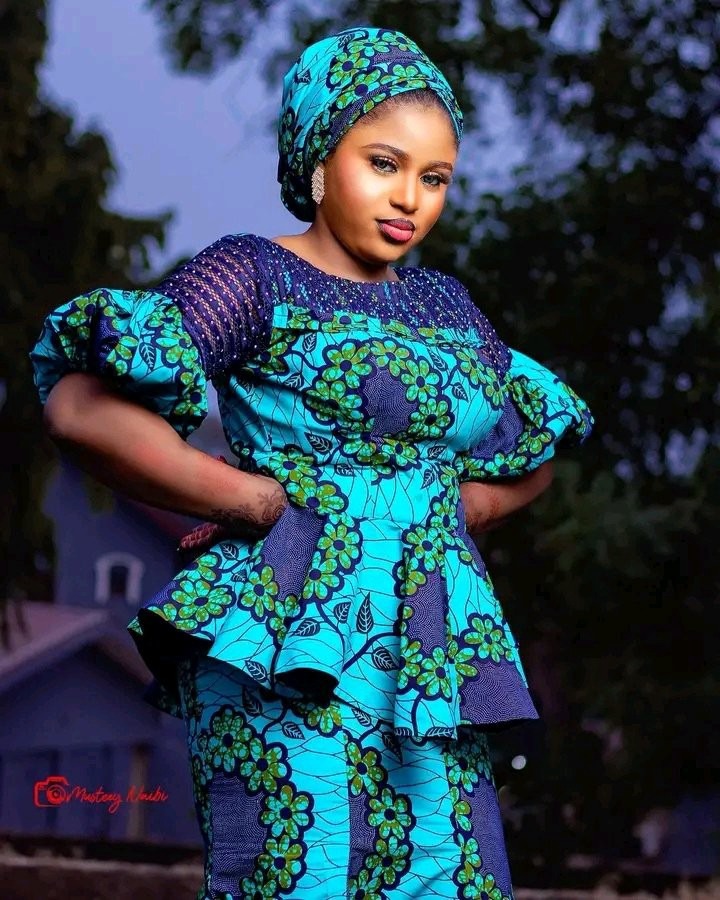 24 Classy And Desirable Ankara Styles For Elegant Women