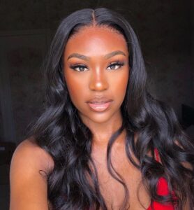 Classic Body Wave Middle-Part