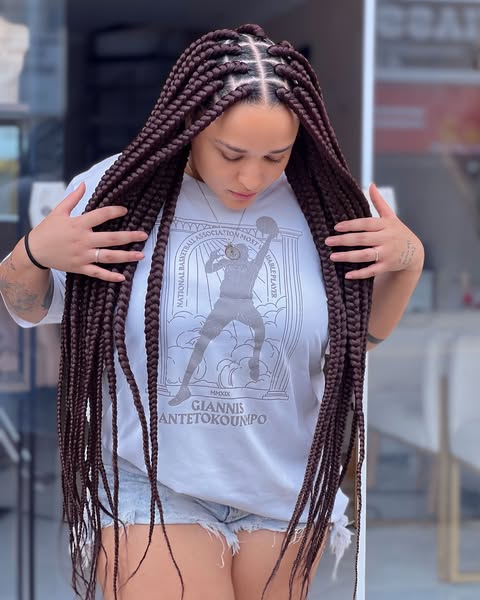 Classic Long Knotless Box Braids